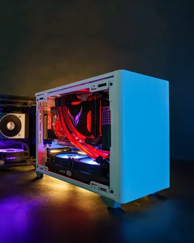 Cooler Master MasterBox NR200P
