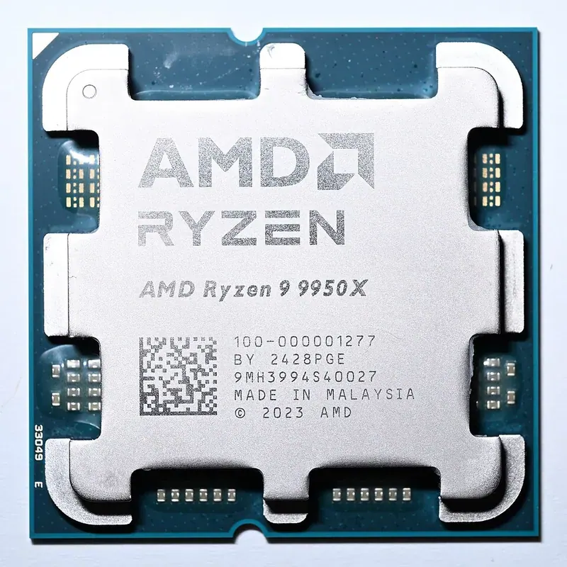 AMD Ryzen 9 9950X