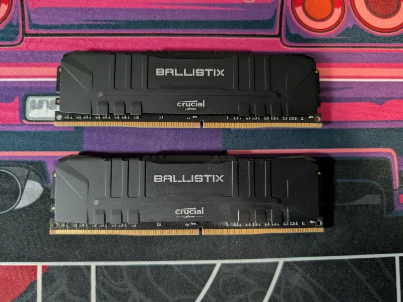 Crucial Ballistix 16GB (2x8) DDR4-3200 CL16